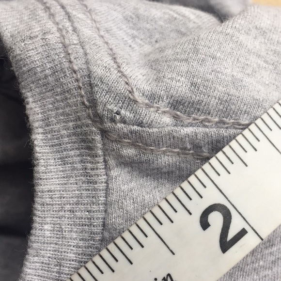 Pokémon bulbasaur T-shirt - Picture 5 of 7